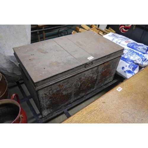 2057 - A vintage deed tin