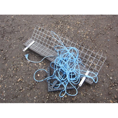 3295 - A gravel rake