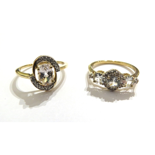 7462 - Two 9ct gold rings, white Ceylon and blue sapphire, size N/O and Minas Gerais kunzite and white zirc... 