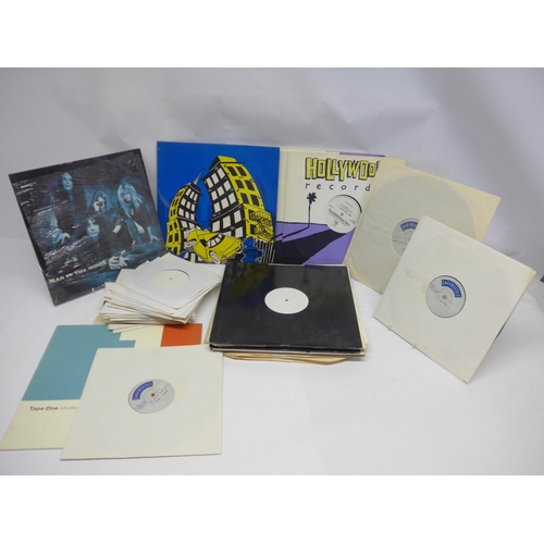 8243 - A collection of predominantly promo and white label test pressing 7