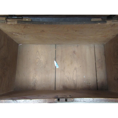 2017 - A Georgian elm box, 74cm x 42cm x 33cm (h)