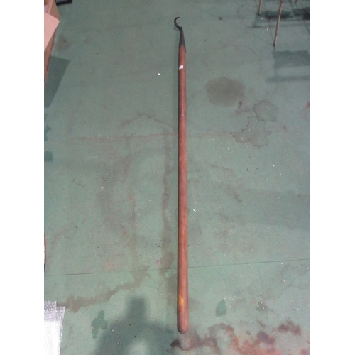 7033 - A railway shunters pole