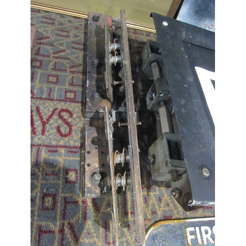 7067 - A vintage bus destination/number roller board a/f