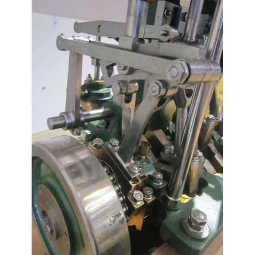 7021 - An exhibition quality Stuart 6A marine vertical twin cylinder compound steam launch engine. The 6A i... 