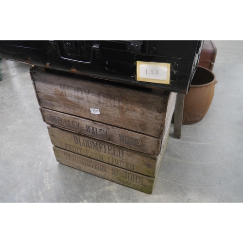 2019 - Two wooden fruit crates 
