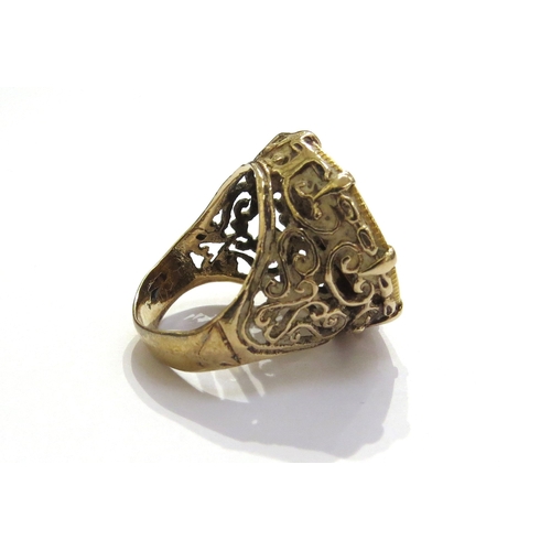 7038 - A 1902 Edward III gold half sovereign in 9ct gold ring shank. Size J, 8.4g total