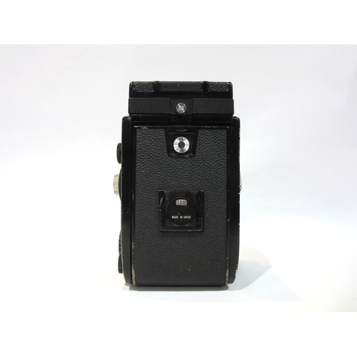 7057 - Mamiya C330 Professional F TLR film camera, serial 0135311, two Mamiya-Sekor 80mm f/2.8 lenses, with... 