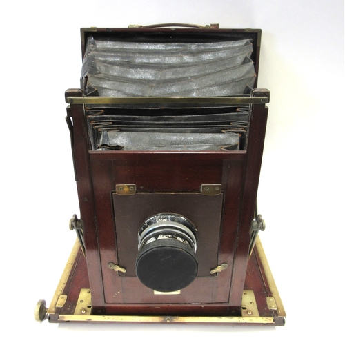 Lot 7046      
