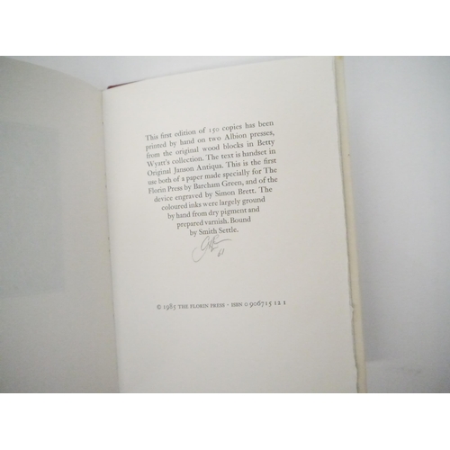 5016 - The Florin Press. Leo Wyatt: 'Leo Wyatt's Little Book of Alphabets with an Introduction by Michael T... 