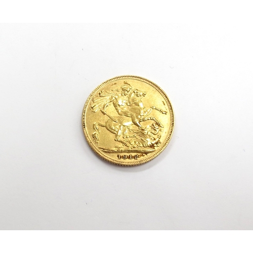 6539 - A 1912 gold sovereign