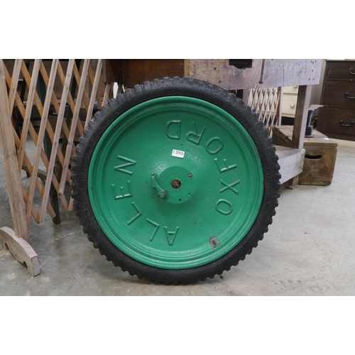 2040 - An Allen Oxford tractor wheel
