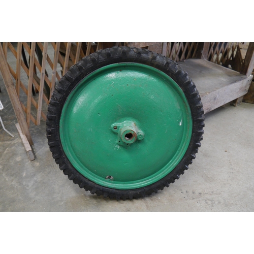 2040 - An Allen Oxford tractor wheel
