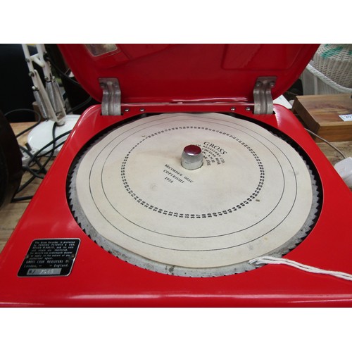 2057 - A 1950's Gross till with bakelite tray interior