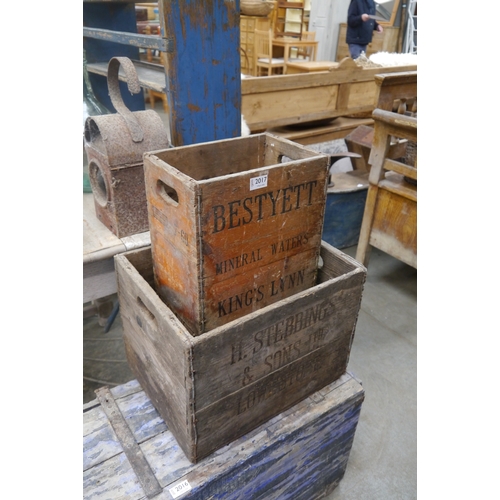 2017 - A 'Best Yett' pine crate and a 'H Stubbings & sons' Pine crate