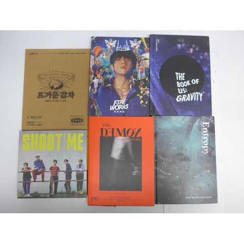 8244 - K Pop / K Rock - Six CD albums in presentation books, to include DAY6: 'Shoot Me: Youth Part 1' (JYP... 
