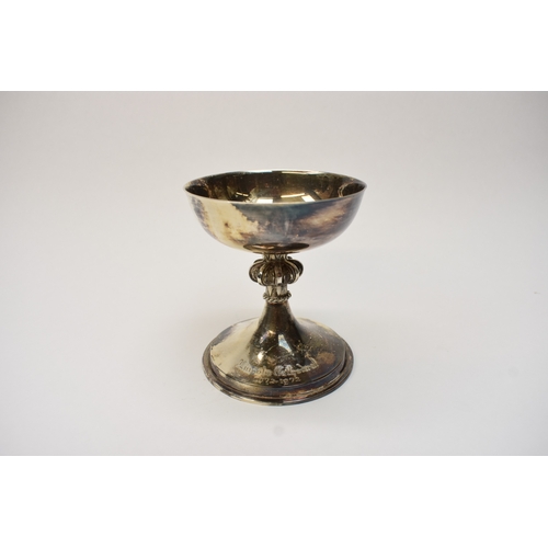 8025 - An  Albert Edward Jones, 900th Anniversary Lincoln Cathedral silver goblet designed after the Lincol... 