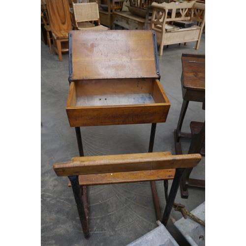 2018 - A school desk