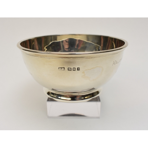 8047 - A Theodore Rossi silver presentation bowl with engraved inscription, London 1922, base marked Rossi ... 