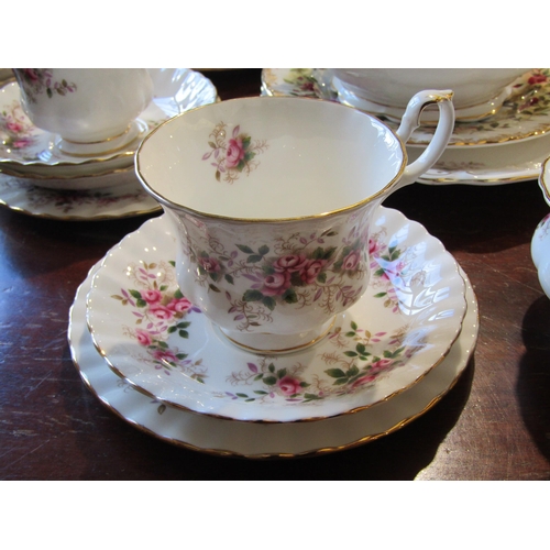 1017 - A Royal Albert 
