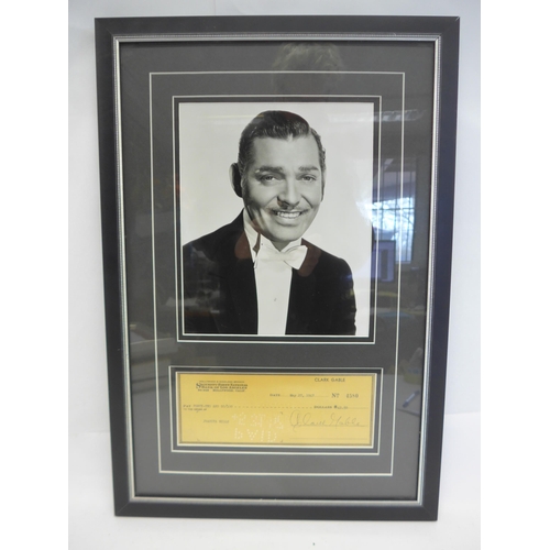 Lot 8320      