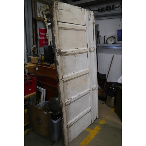 Lot 2063      