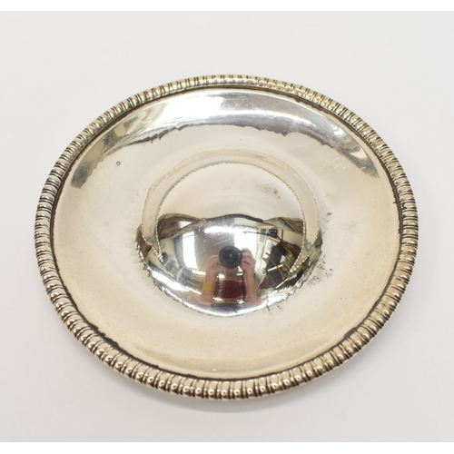 8014 - A Carden Terry & Jane Williams George III Irish silver wine funnel and circular stand, gadrooned bor... 