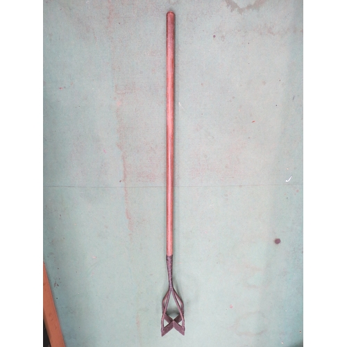 Lot 7027      