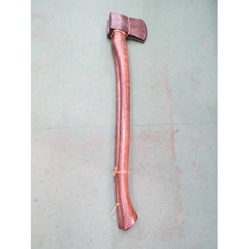 Lot 7033      