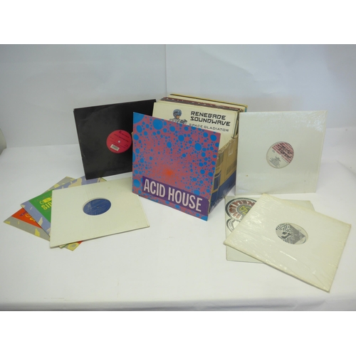 8271 - House / Techno / Disco / Jazz-Funk - A varied collection of approximately thirty-five 12