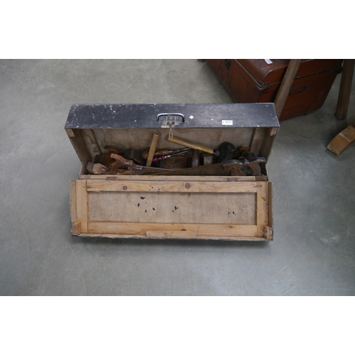 2027 - A tool box and tool contents