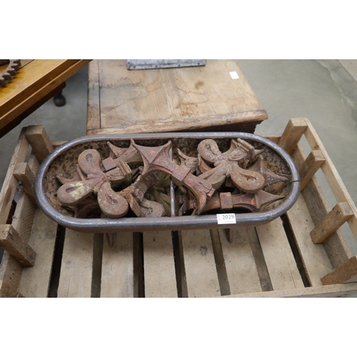 Lot 2029      