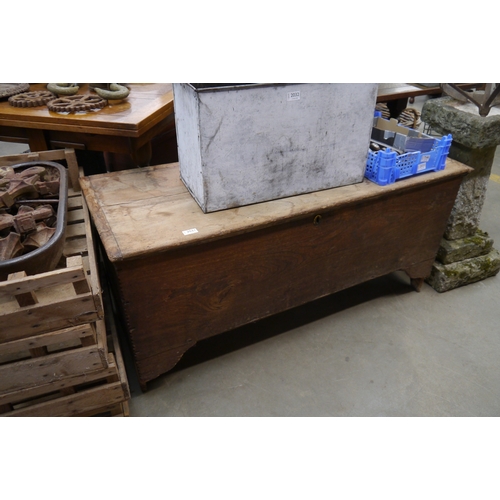 Lot 2031      