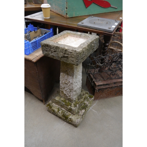 Lot 2035      