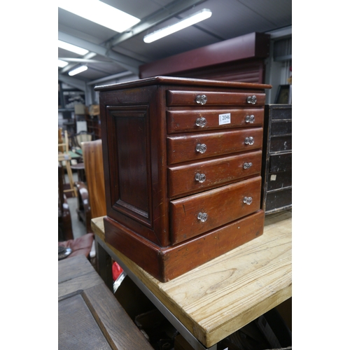 Lot 2046      