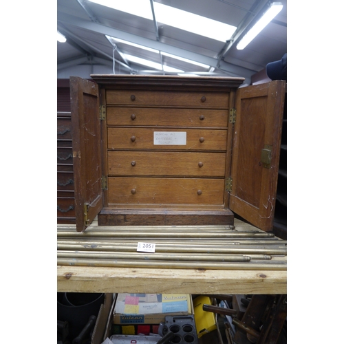 2049 - A twin door engineers chest of drawers, doors opening to reveal five drawers