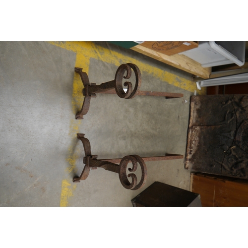 Lot 2060      