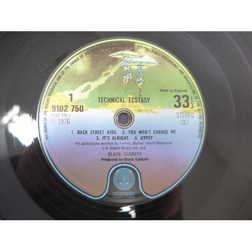 8135 - Hard Rock / Heavy Metal - BLACK SABBATH: Five LPs to include 'Black Sabbath Vol 4' original German p... 