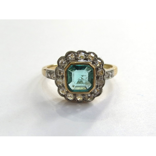 6036 - An emerald and old cut diamond cluster ring, unmarked gold and platinum. Size M, 3.2g