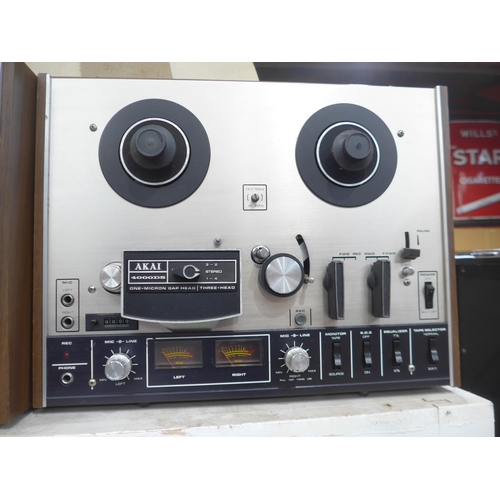 8704 - An Akai model 4000DS reel to reel tape recorder, serial no. S-80113-02435