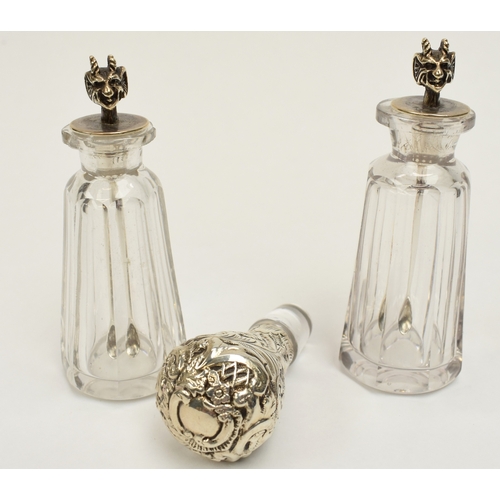 8041 - A J & J Maxfield Ltd silver mustard, Sheffield 1903 with Lion mask detail, two cruets with Henry Bus... 