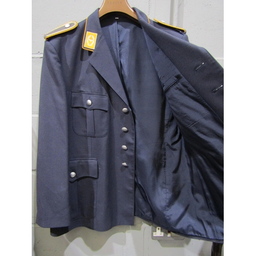 1034 - A post war German Luftwaffe officer jacket (43
