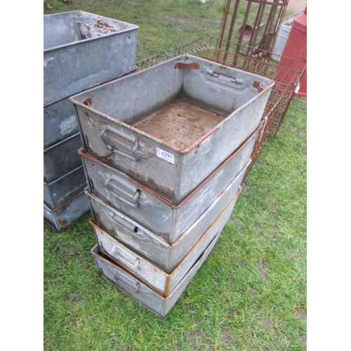 Lot 5049      