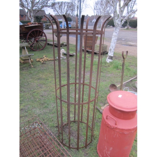 Lot 5056      