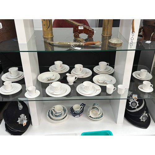 4041 - A quantity of Naval gilt embellished tea ware, white ground, together with two Shelley porridge bowl... 