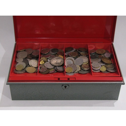 4390 - A cash box with key containing various World coinage including US unused 50c pennies