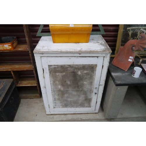 2061 - A large white painted meat safe