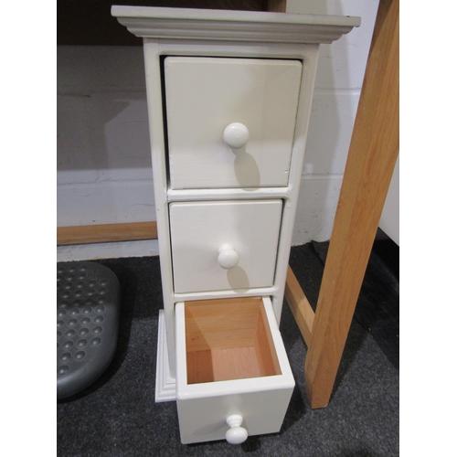 1026 - A John Lewis veneered 