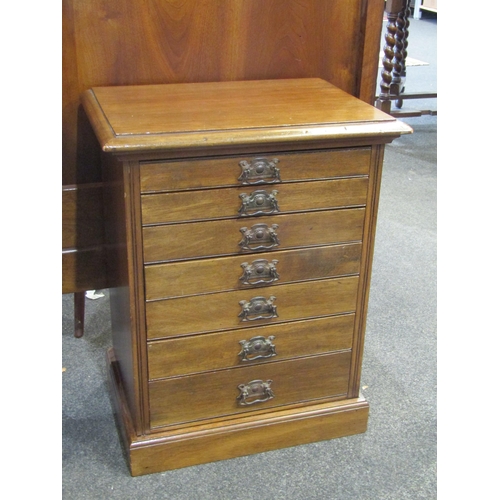 1112 - An oak apprentice piece small seven drawer graduated cabinet, constructed circa 1920, 19