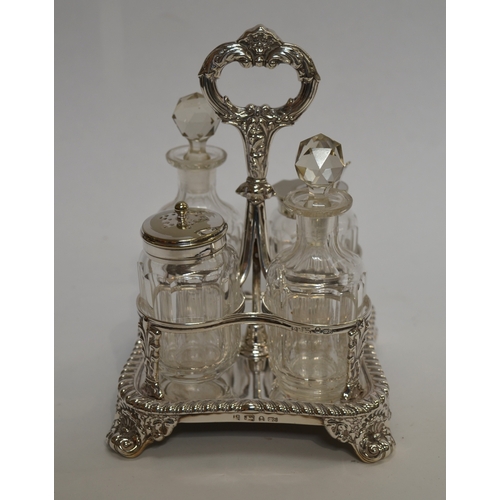 8003 - A George IV silver cruet stand Creswick & Co, Sheffield, 1830, 404g