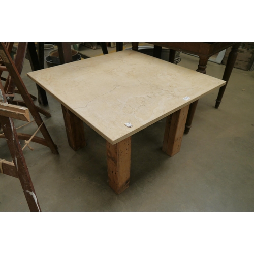 Lot 2023      